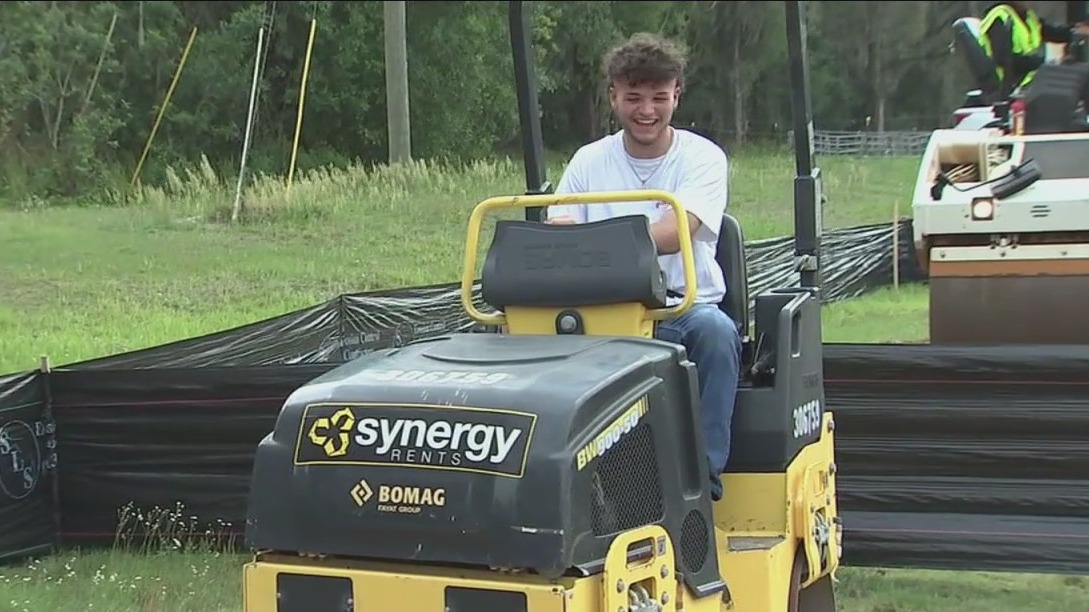 High school students get hands-on construction lessons